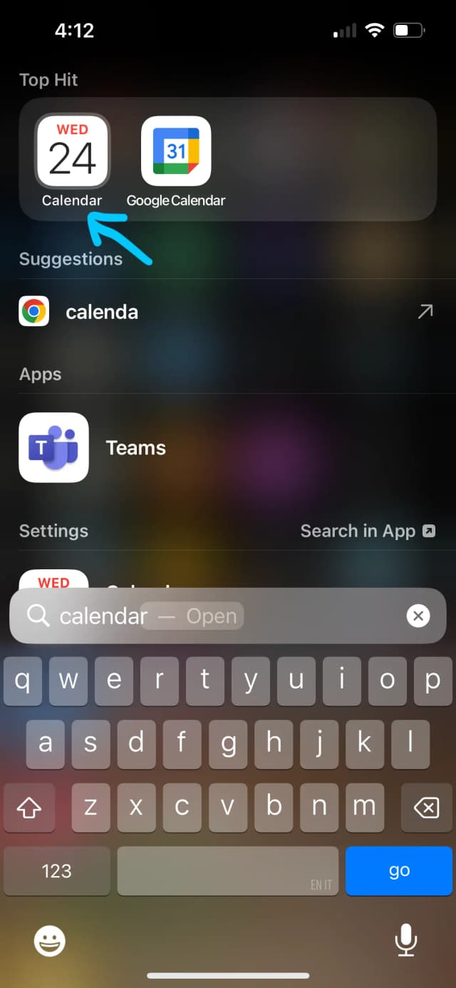 iPhoneでカレンダーアプリを開く